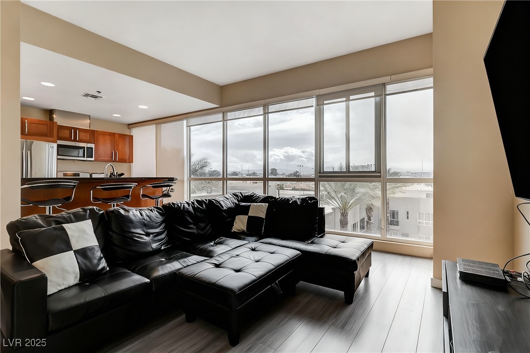 4525 Dean Martin Drive 410