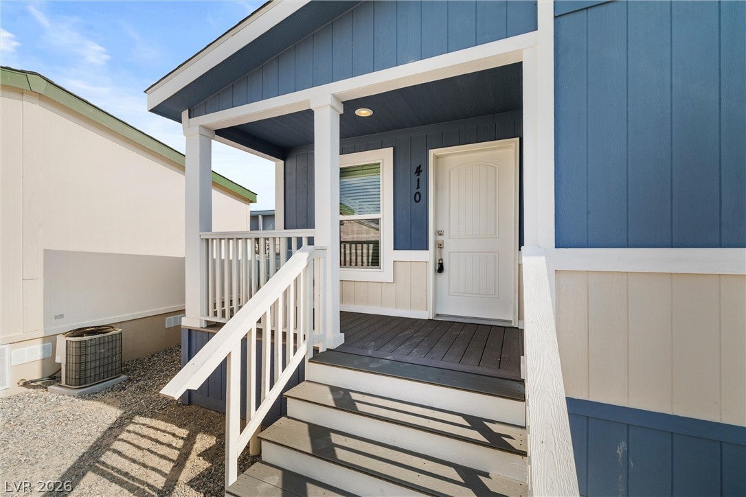 410 Candle Stick Avenue