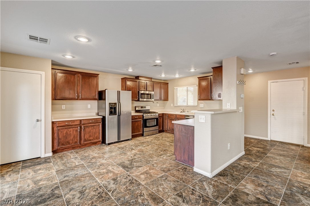 312 Snow Dome Avenue