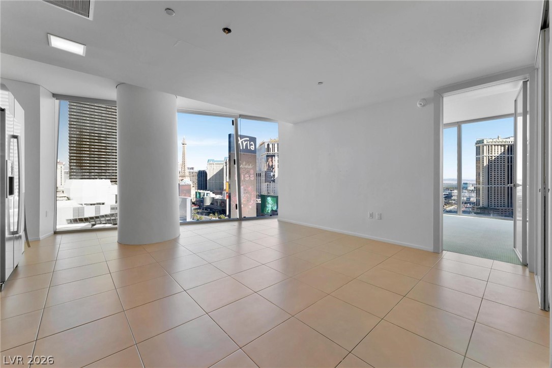 3722 Las Vegas Boulevard 1206