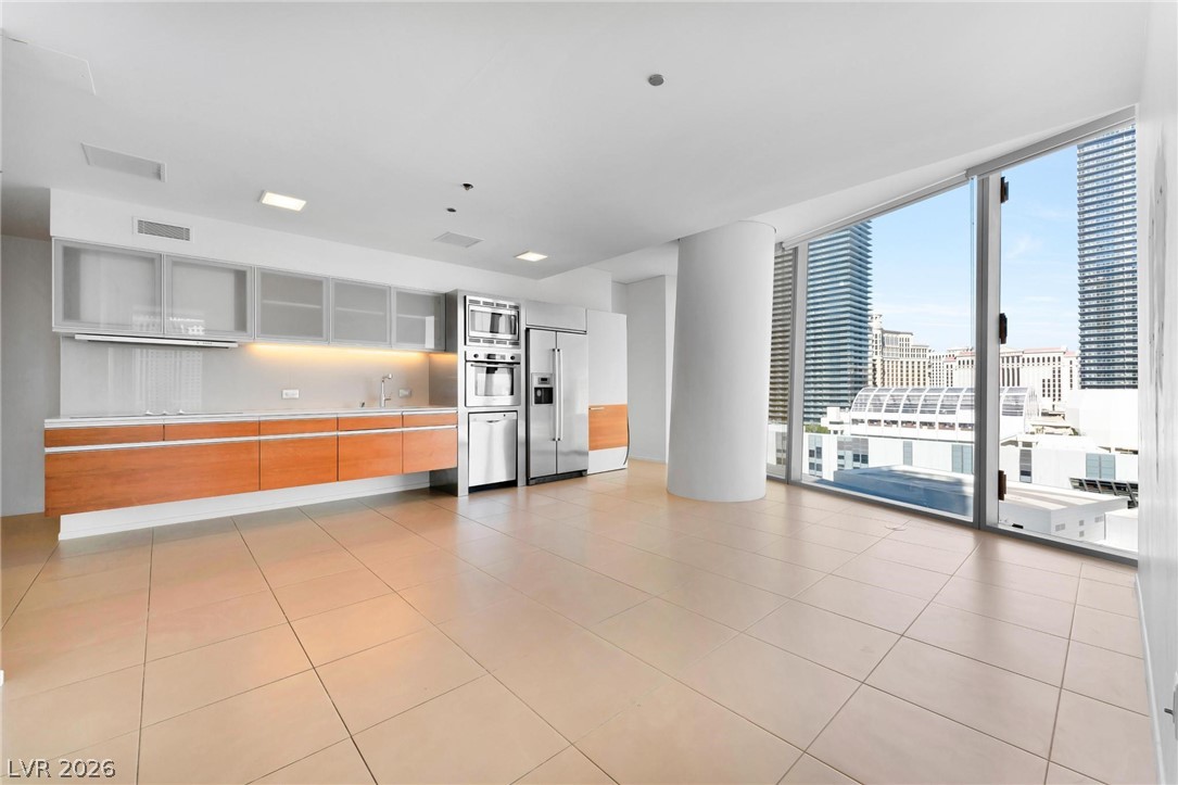 3722 Las Vegas Boulevard 1206