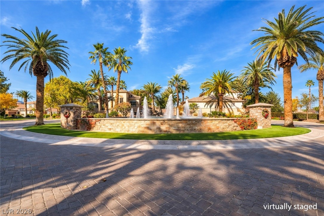 2050 W Warm Springs Road 4323