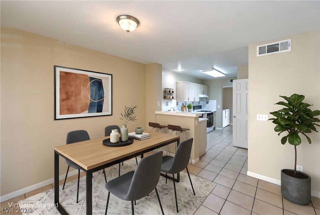 8460 Vast Horizon Avenue