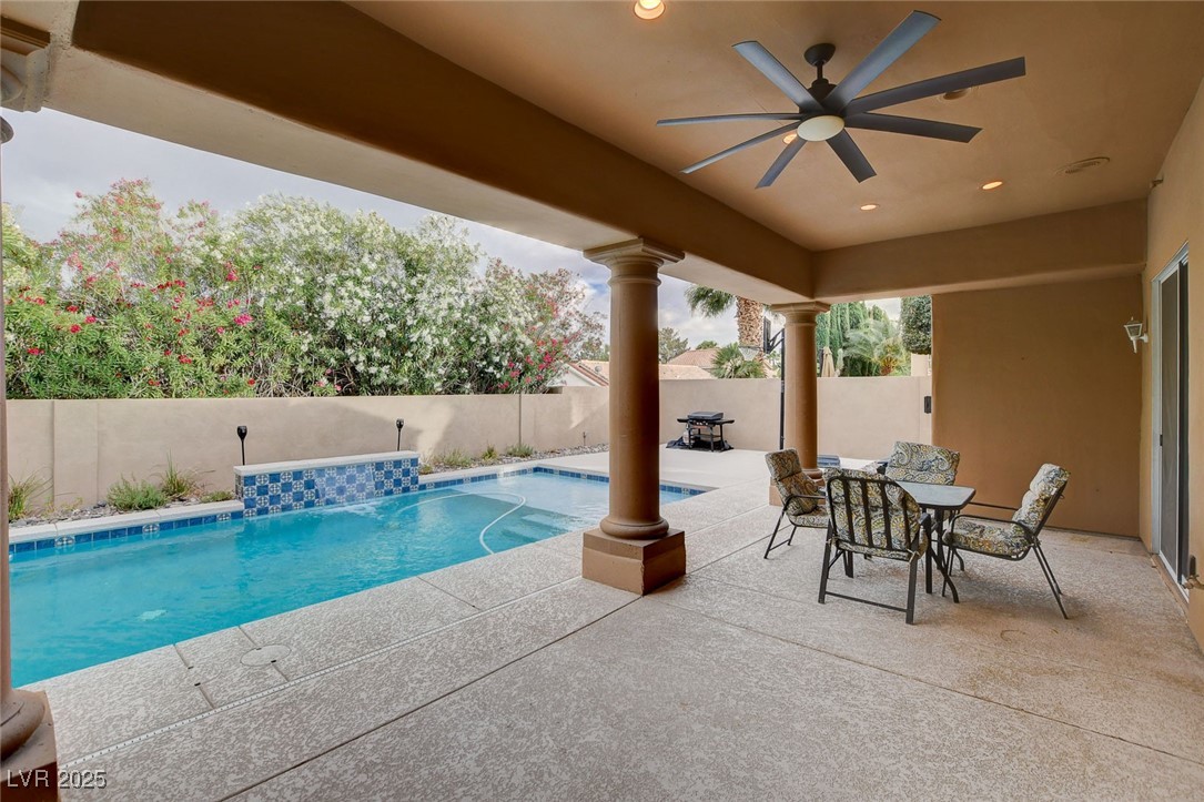 2074 Sutton Way, Henderson, Nevada image 13