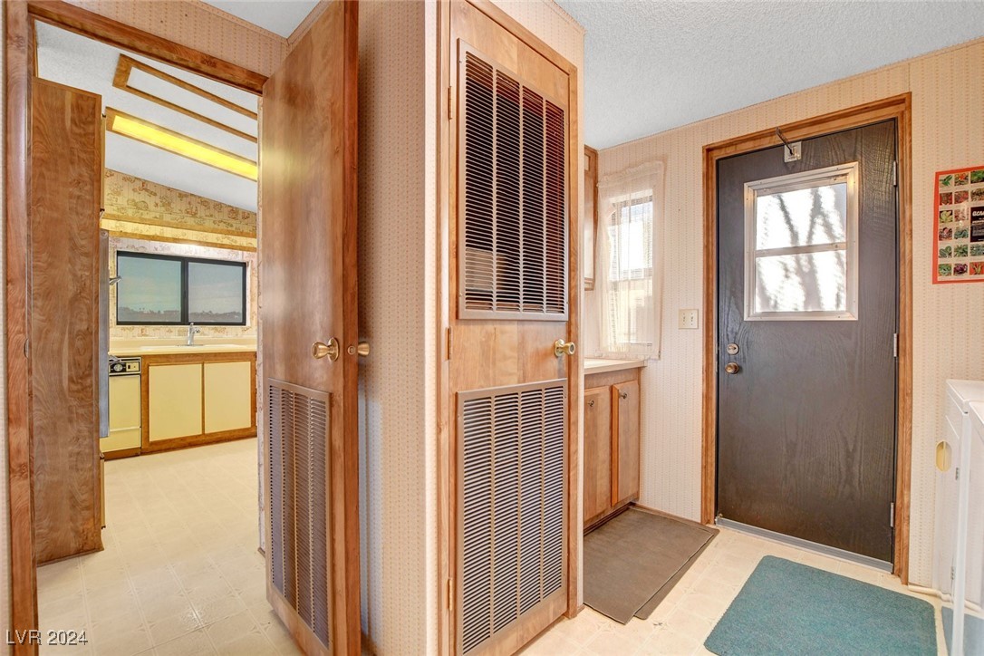 623 Mount Elbert Way, Boulder City, Nevada image 22