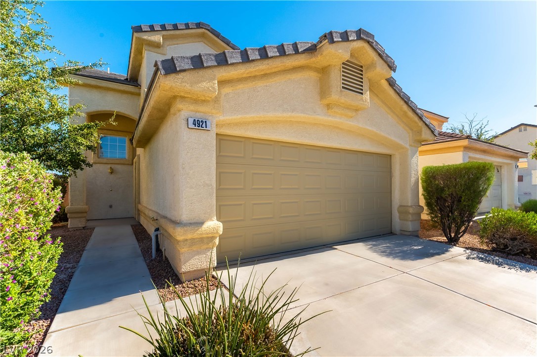4921 Sparkling Sky Avenue