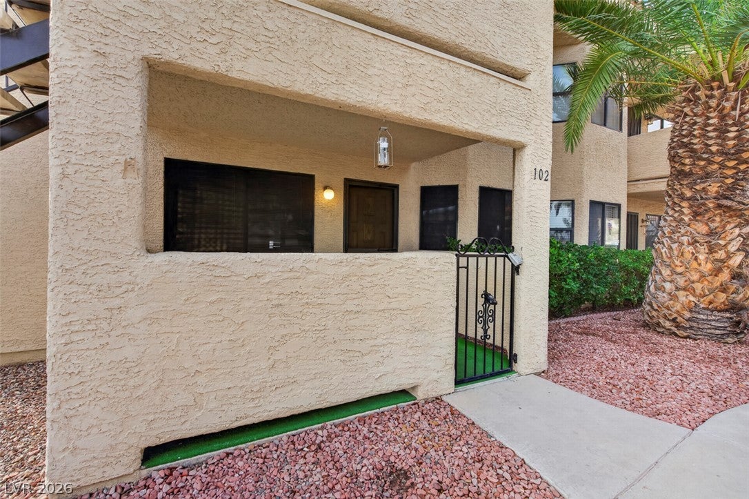 1208 Observation Drive 102