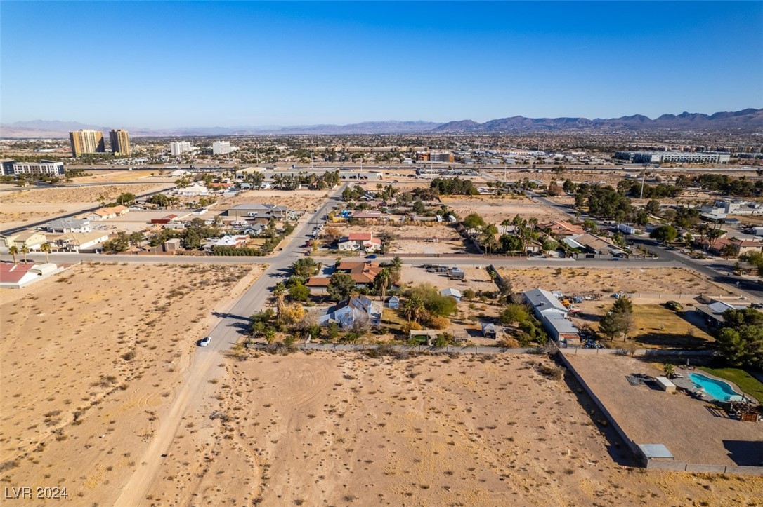 W Cougar Avenue, Las Vegas, Nevada image 8