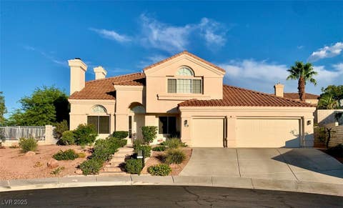 Photo of 1915 Hazeltine Court, Henderson, NV 89074 (MLS # 2682014)