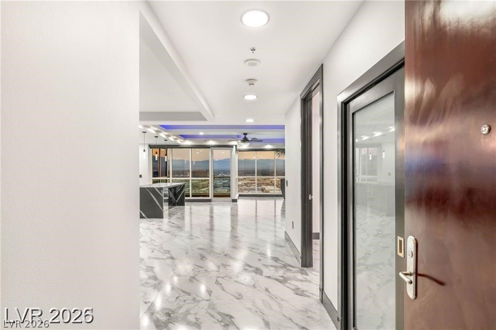 4575 Dean Martin Drive 2706