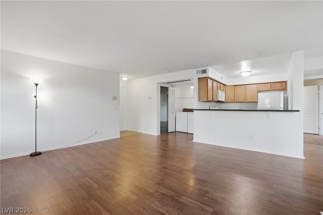 3145 E Flamingo Road 1041