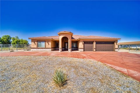 Photo of 2890 Oakleaf Avenue, Pahrump, NV 89048 (MLS # 2773001)