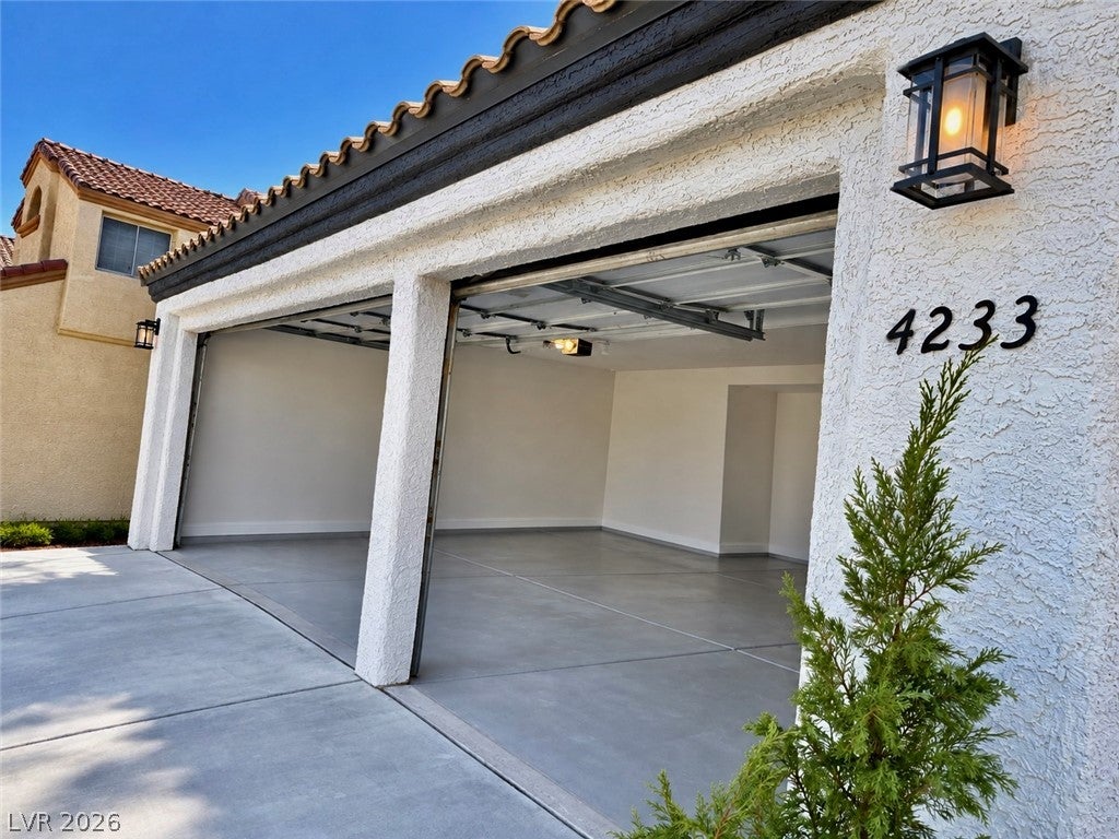 4233 Glass Lantern Drive