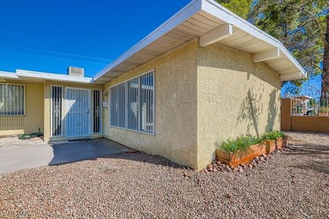 2944 Burnham Avenue Las Vegas NV 89169