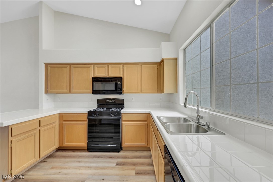 9962 Catalina Canyon Avenue, Las Vegas, Nevada image 6