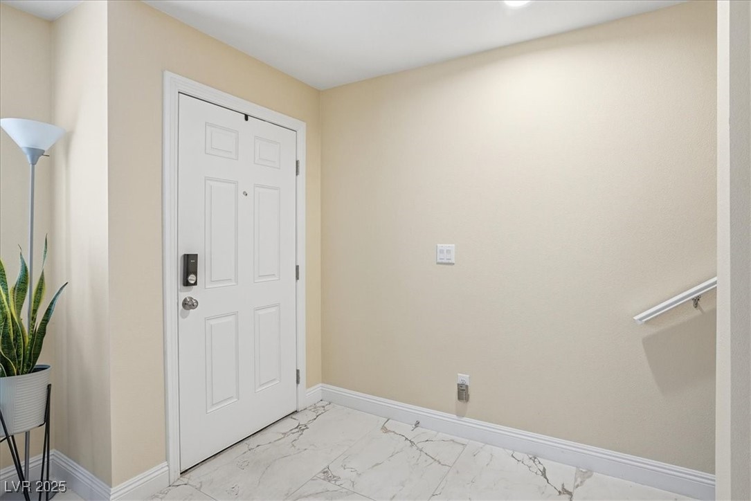 Las Vegas, Nevada 89118, United States, 3 Bedrooms Bedrooms, ,3 BathroomsBathrooms,Residential,Active,247310