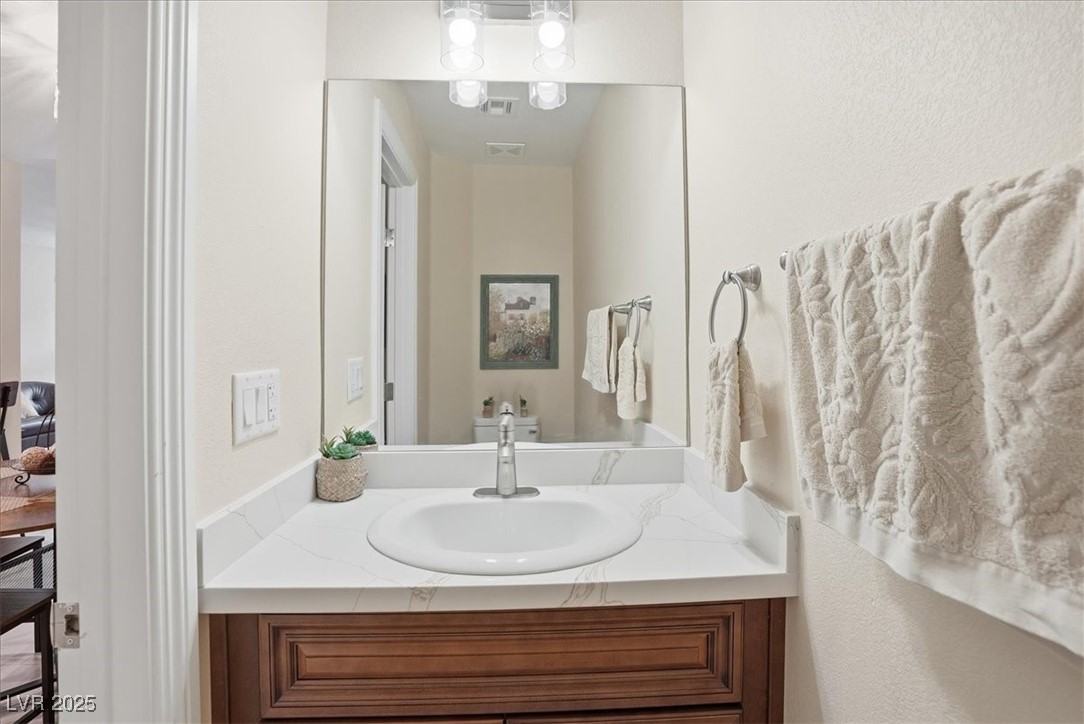 Las Vegas, Nevada 89118, United States, 3 Bedrooms Bedrooms, ,3 BathroomsBathrooms,Residential,Active,247310