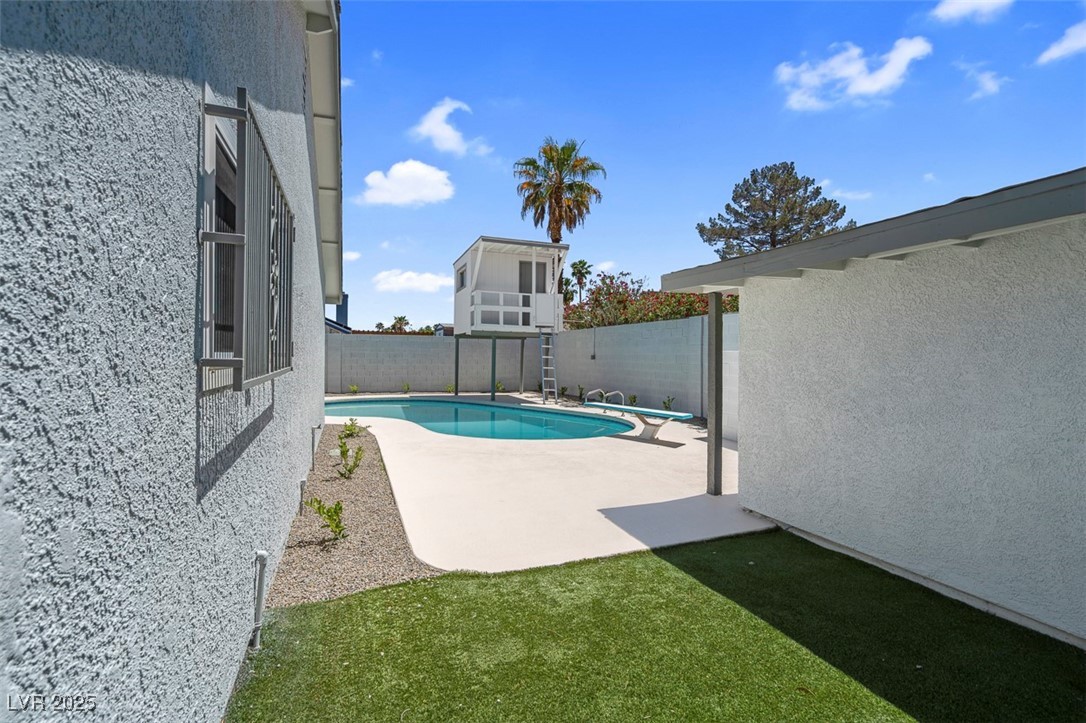 6181 Cedarwood Avenue, Las Vegas, Nevada image 44