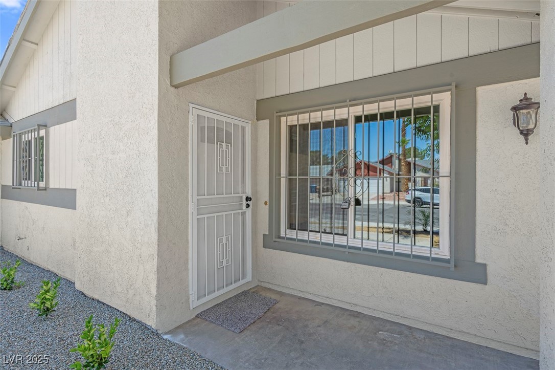6181 Cedarwood Avenue, Las Vegas, Nevada image 4