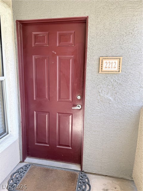 Condo For Sale - 5055 W Hacienda Avenue #2212<br/> Clark County, Las Vegas, NV 89118