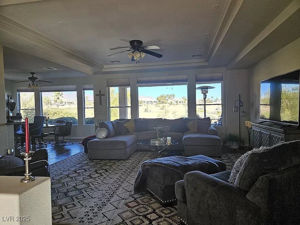 10276 Romantico Drive, Las Vegas, Nevada image 4