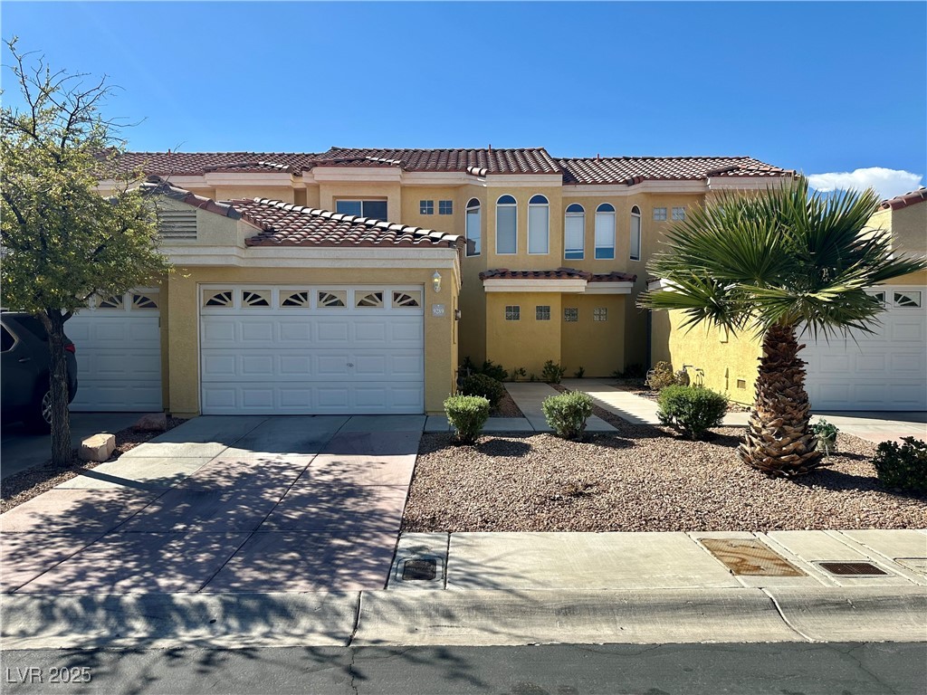 Las Vegas, Nevada 89147, United States, 2 Bedrooms Bedrooms, ,2 BathroomsBathrooms,Residential,Active,102683