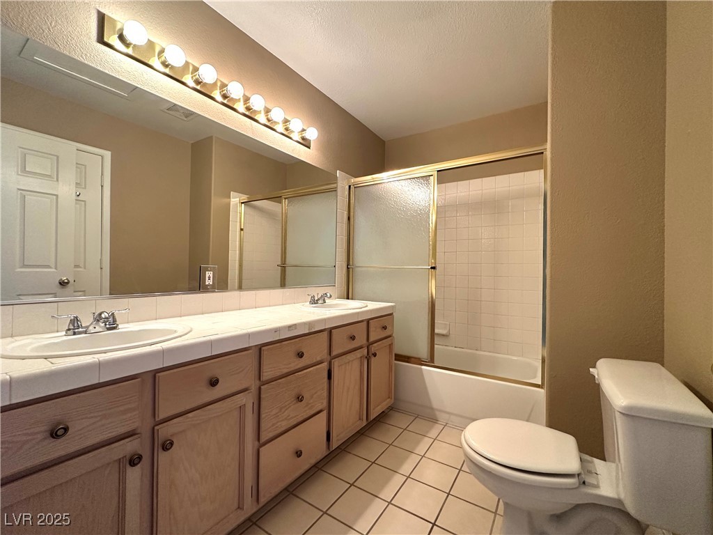 Las Vegas, Nevada 89147, United States, 2 Bedrooms Bedrooms, ,2 BathroomsBathrooms,Residential,Active,102683