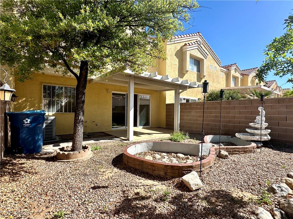 Las Vegas, Nevada 89147, United States, 2 Bedrooms Bedrooms, ,2 BathroomsBathrooms,Residential,Active,102683