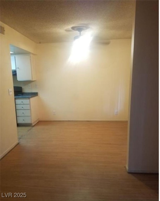 Las Vegas, Nevada 89119, United States, 2 Bedrooms Bedrooms, ,2 BathroomsBathrooms,Residential,Active,94219