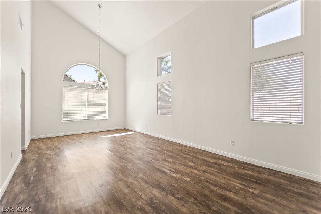 233 Horizon Peak Drive