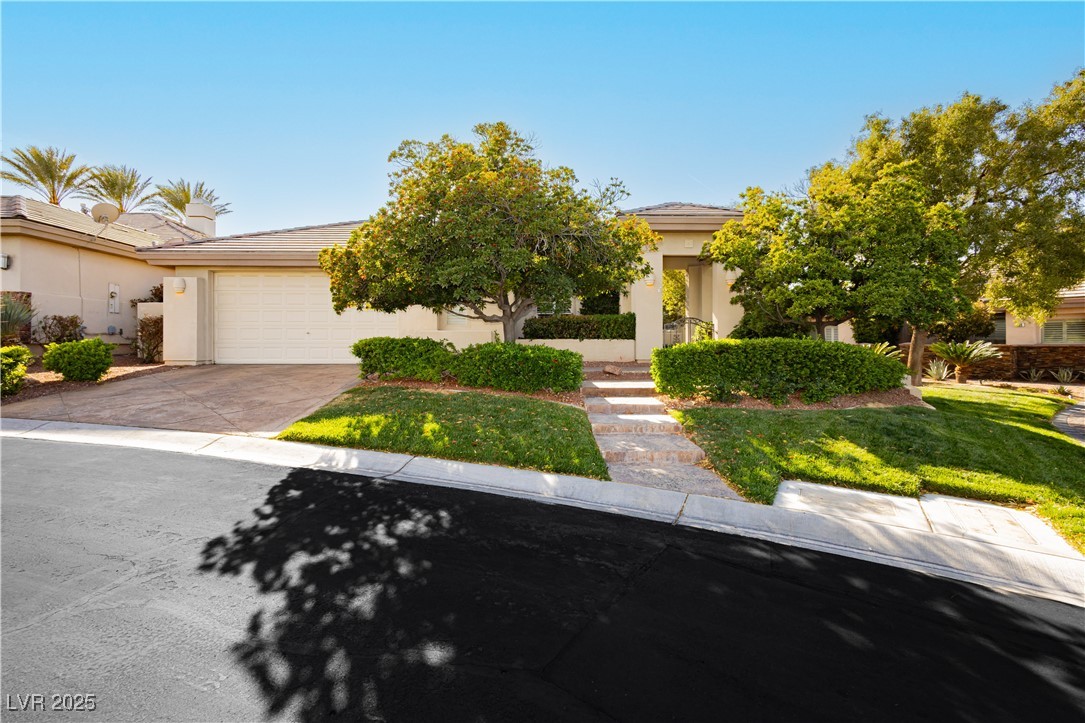 205 Aventura Street