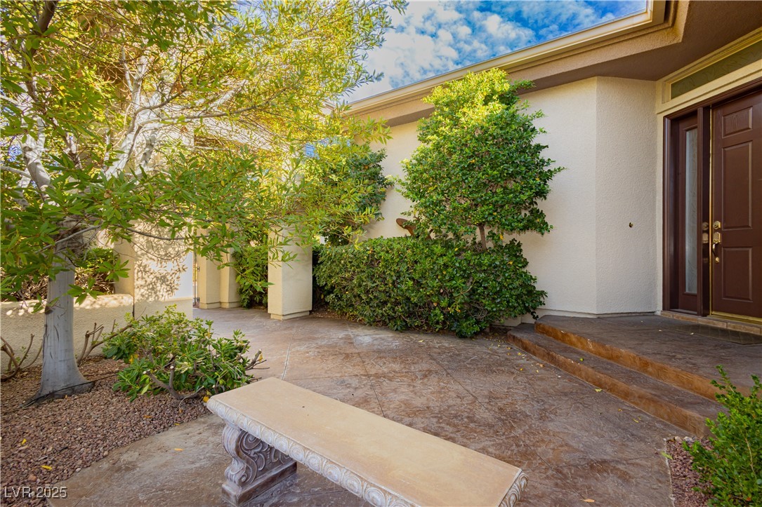 205 Aventura Street