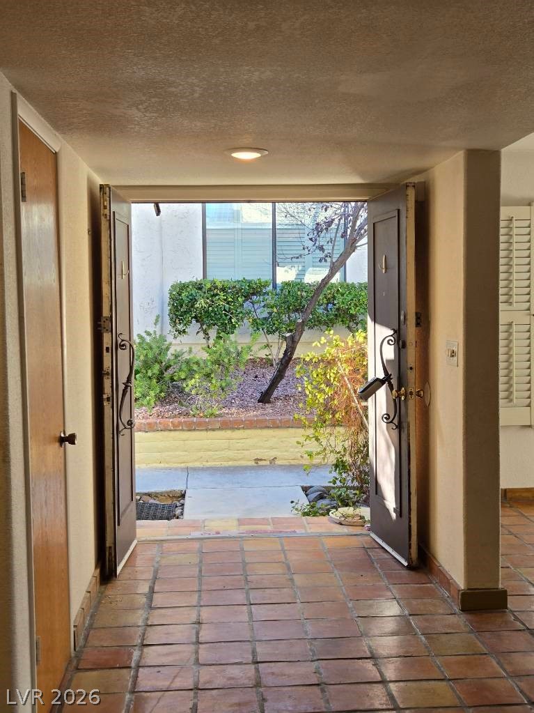 3066 Conquista Court