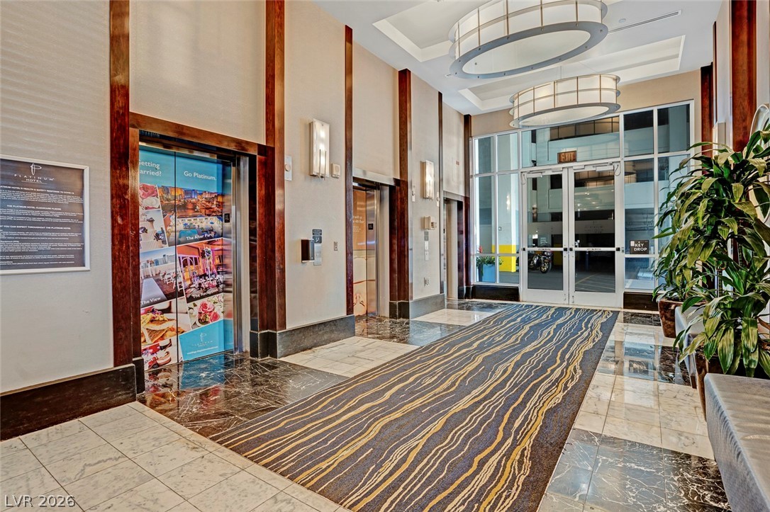 211 E Flamingo Road 720