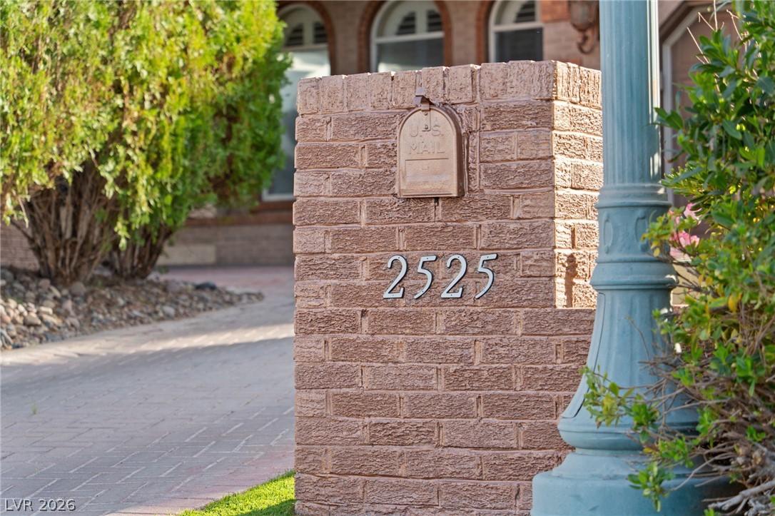 2525 Driftwood Drive