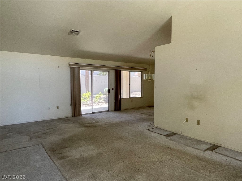 8673 Prairie Hill Drive