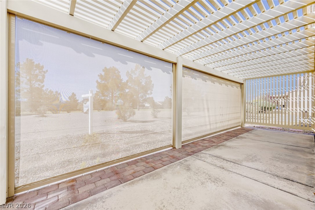 3219 Kingbird Drive