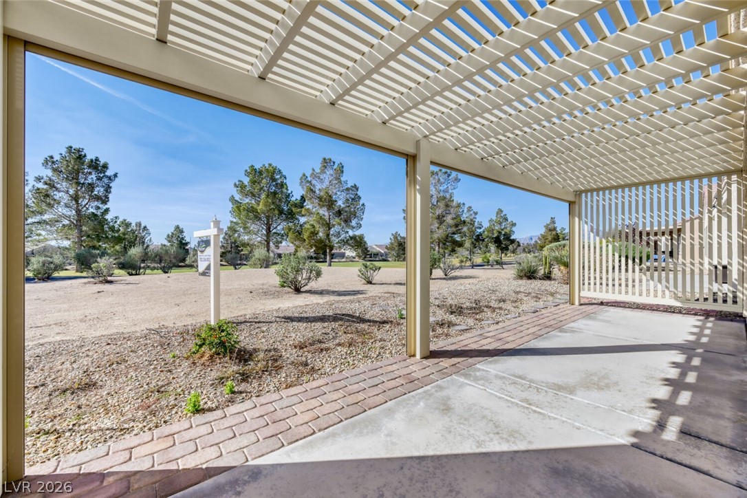 3219 Kingbird Drive