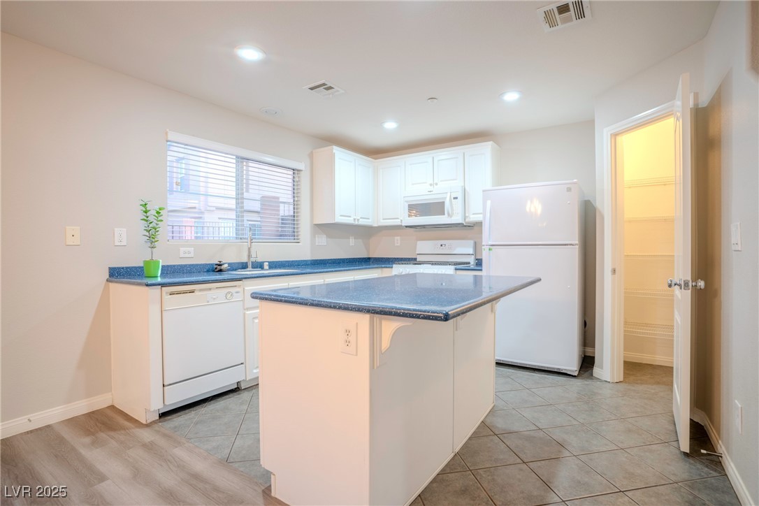 1136 Paradise Garden Drive, Henderson, Nevada image 8