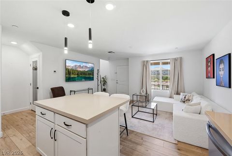 Townhouse For Sale - 709 Pickled Pepper Place<br/> Clark County, Henderson, NV 89011