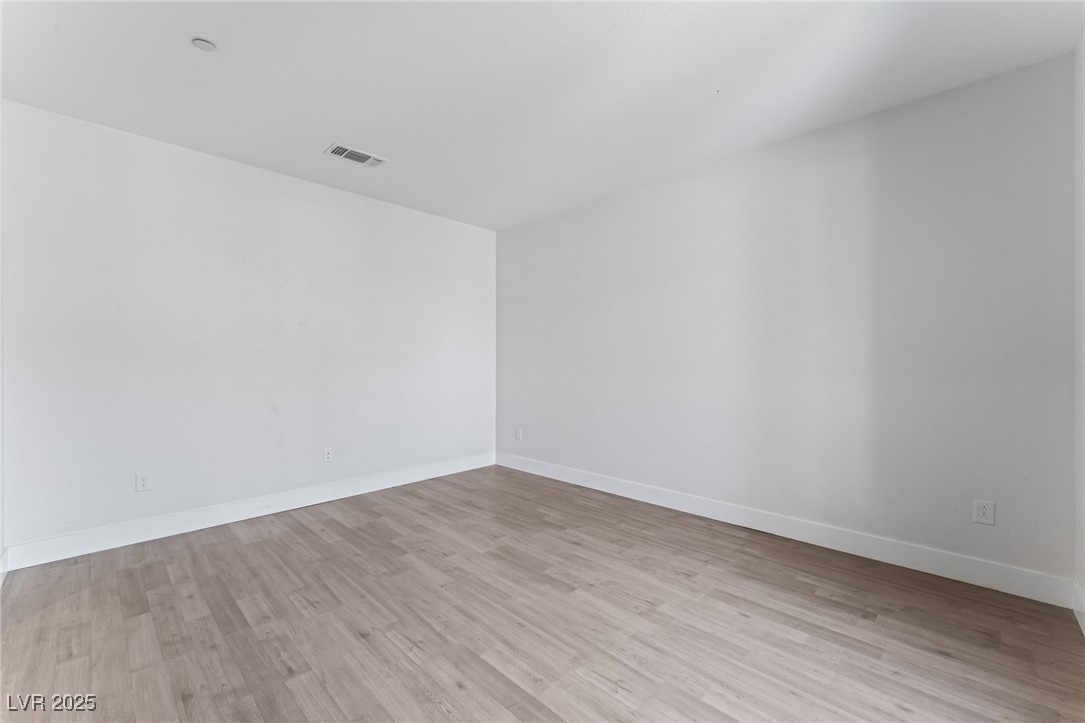 9993 Birch Knoll Avenue