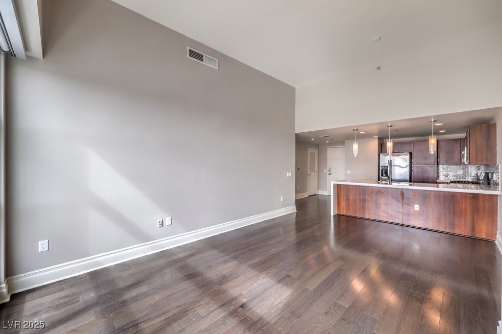 150 Las Vegas Boulevard 2307