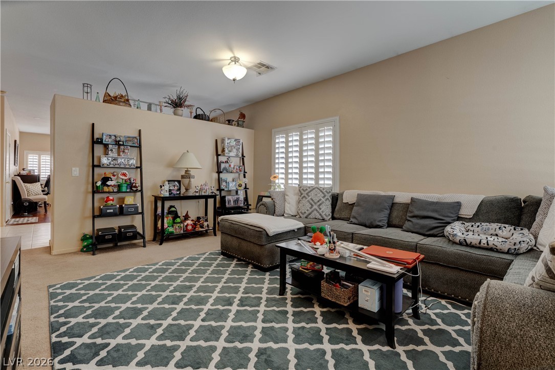 3802 Nestled Oak Avenue