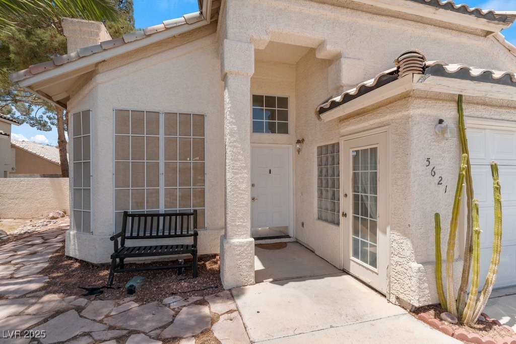 5621 Desert Creek Way