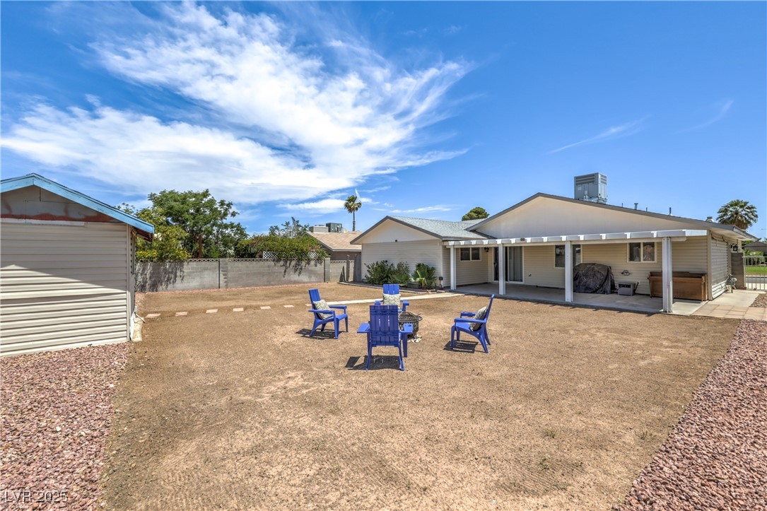 6920 Singing Dunes Lane