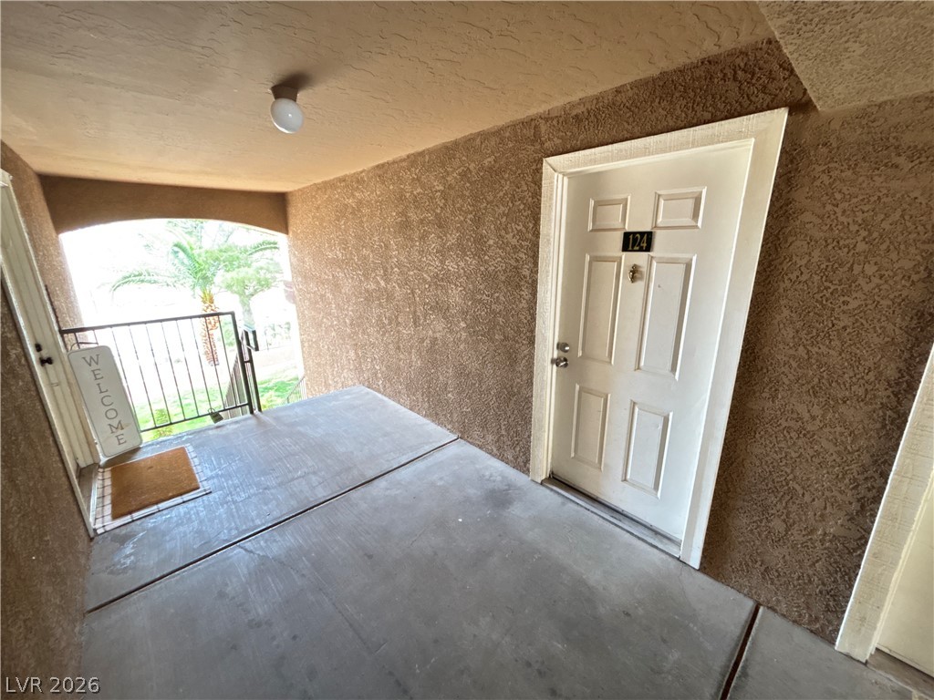 231 W Horizon Ridge Parkway 124