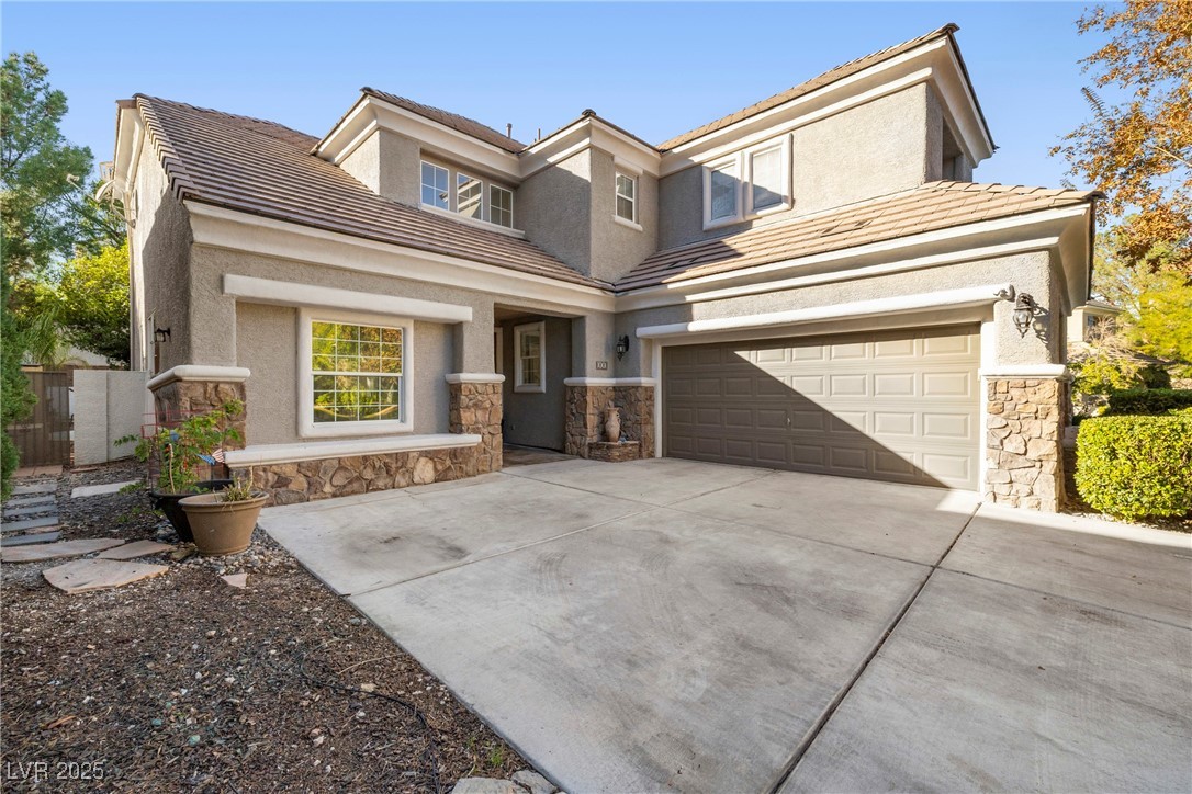 1001 Meadowleah Street