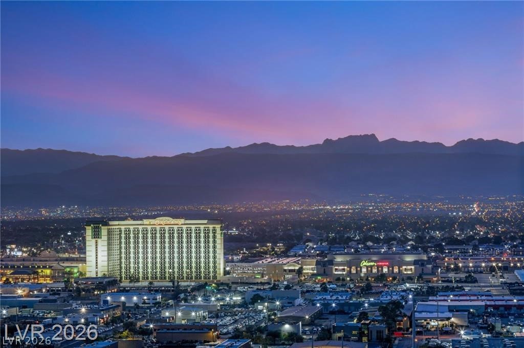 4575 Dean Martin Drive 2806