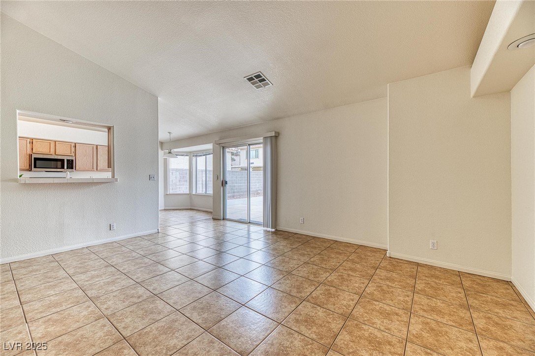 7820 Wedlock Lane, Las Vegas, Nevada image 10