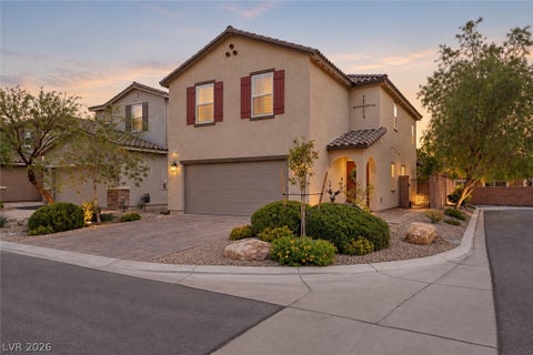 Homes For Sale - 10028 Barbellino Court<br/> Clark County, Las Vegas, NV 89178